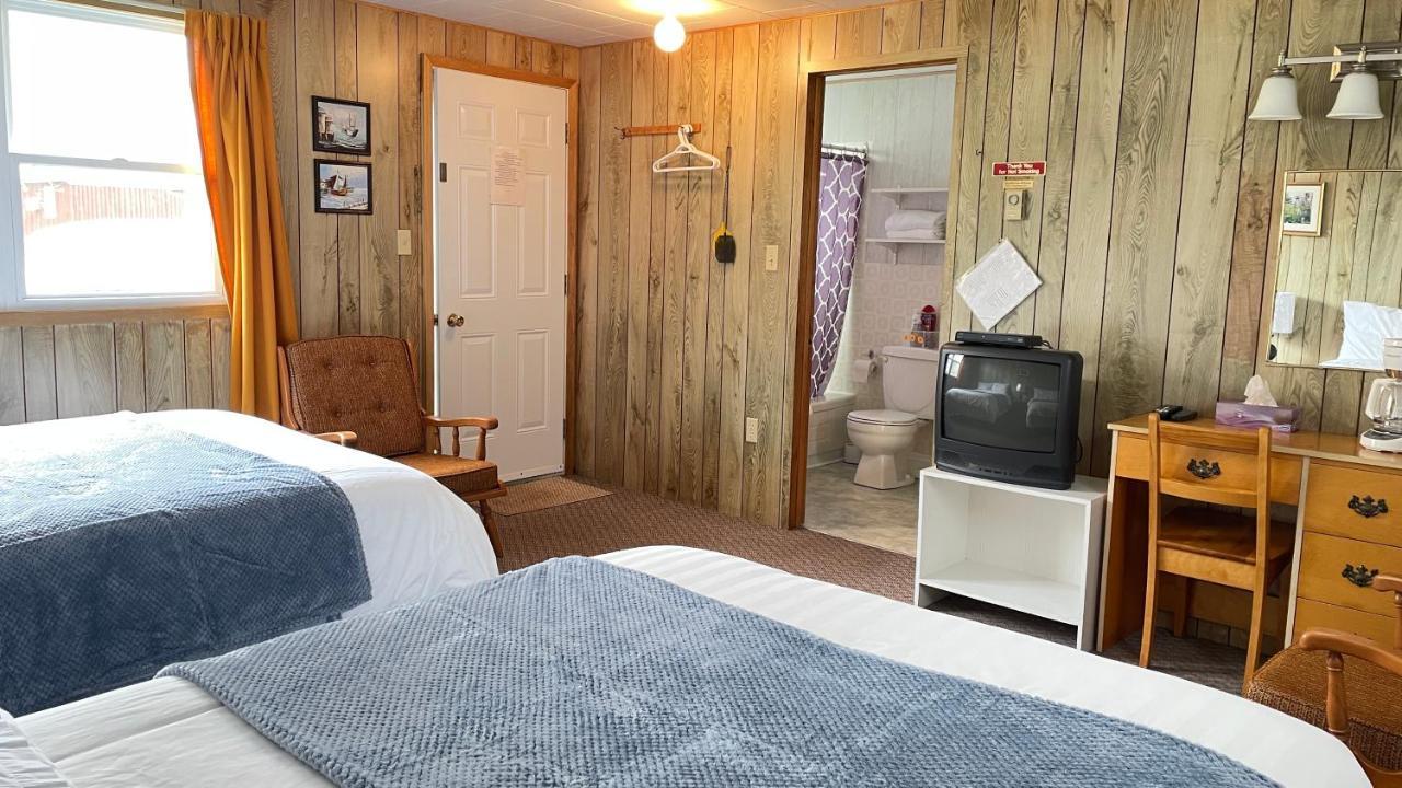 Rachel'S Motel And Cottages Surrey Екстериор снимка